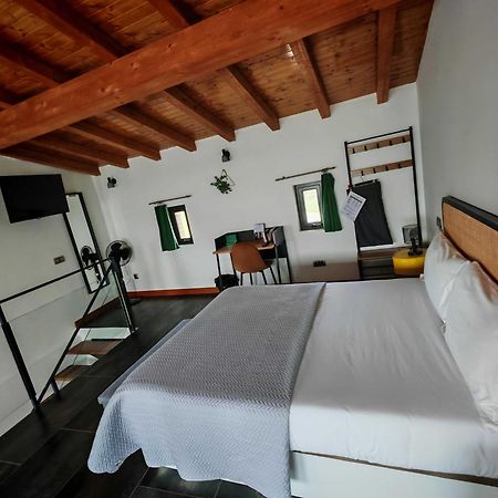 Apartamentos Walden By Gaiarooms Morille Kültér fotó