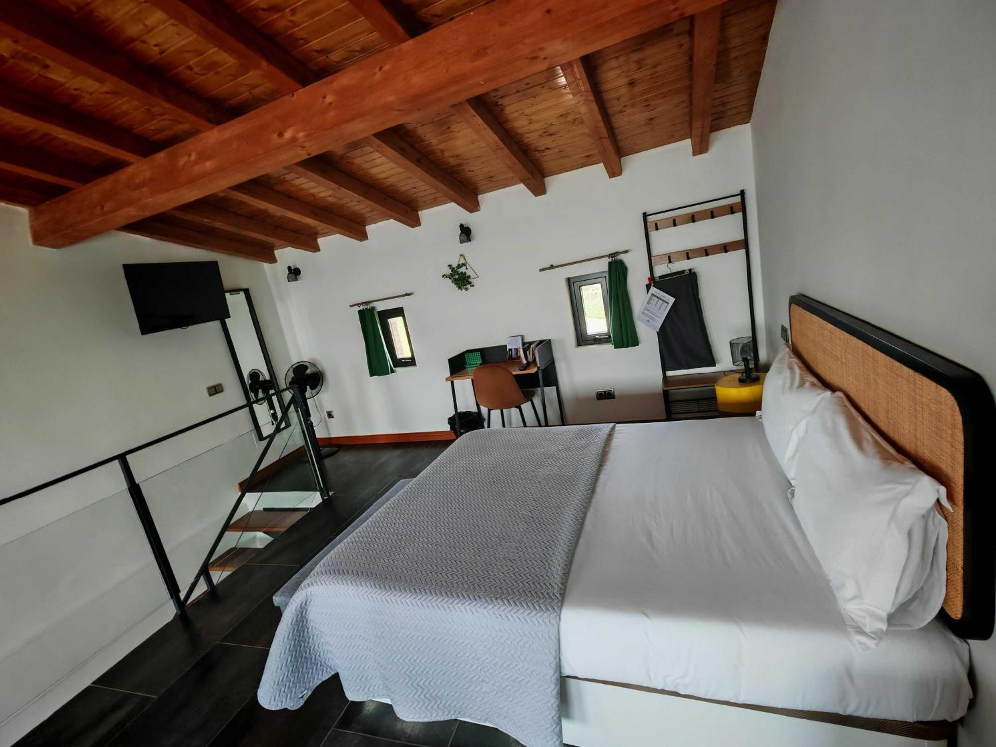 Apartamentos Walden By Gaiarooms Morille Kültér fotó
